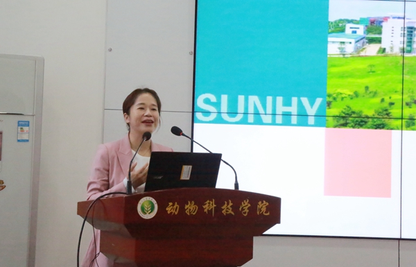 7ff6e0fbf61a415ea27998d18d6ad48c.jpg 周_副本.jpg