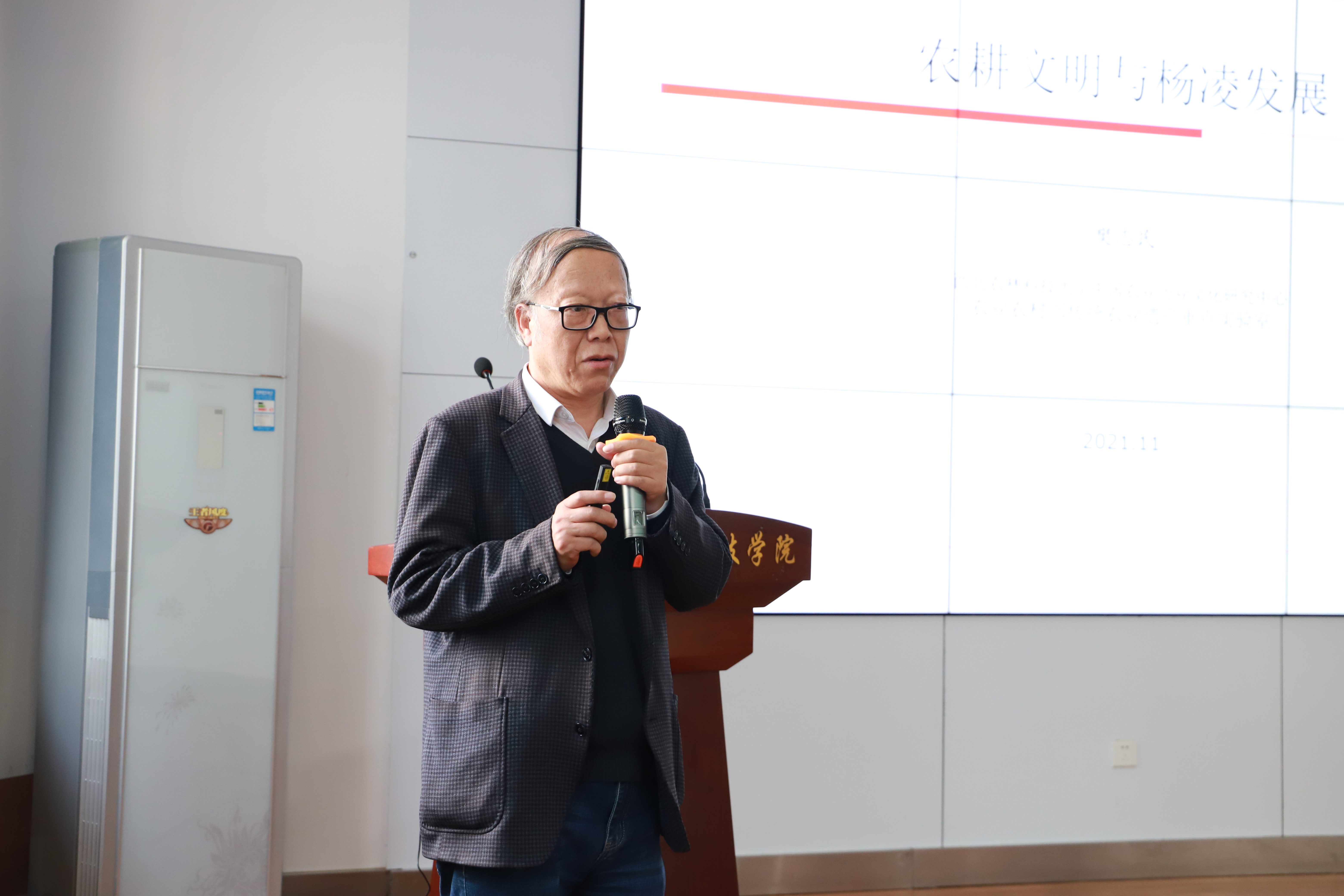 16b5f6f9589542aead2d96171068e053.jpg 16b5f6f9589542aead2d96171068e053.jpg