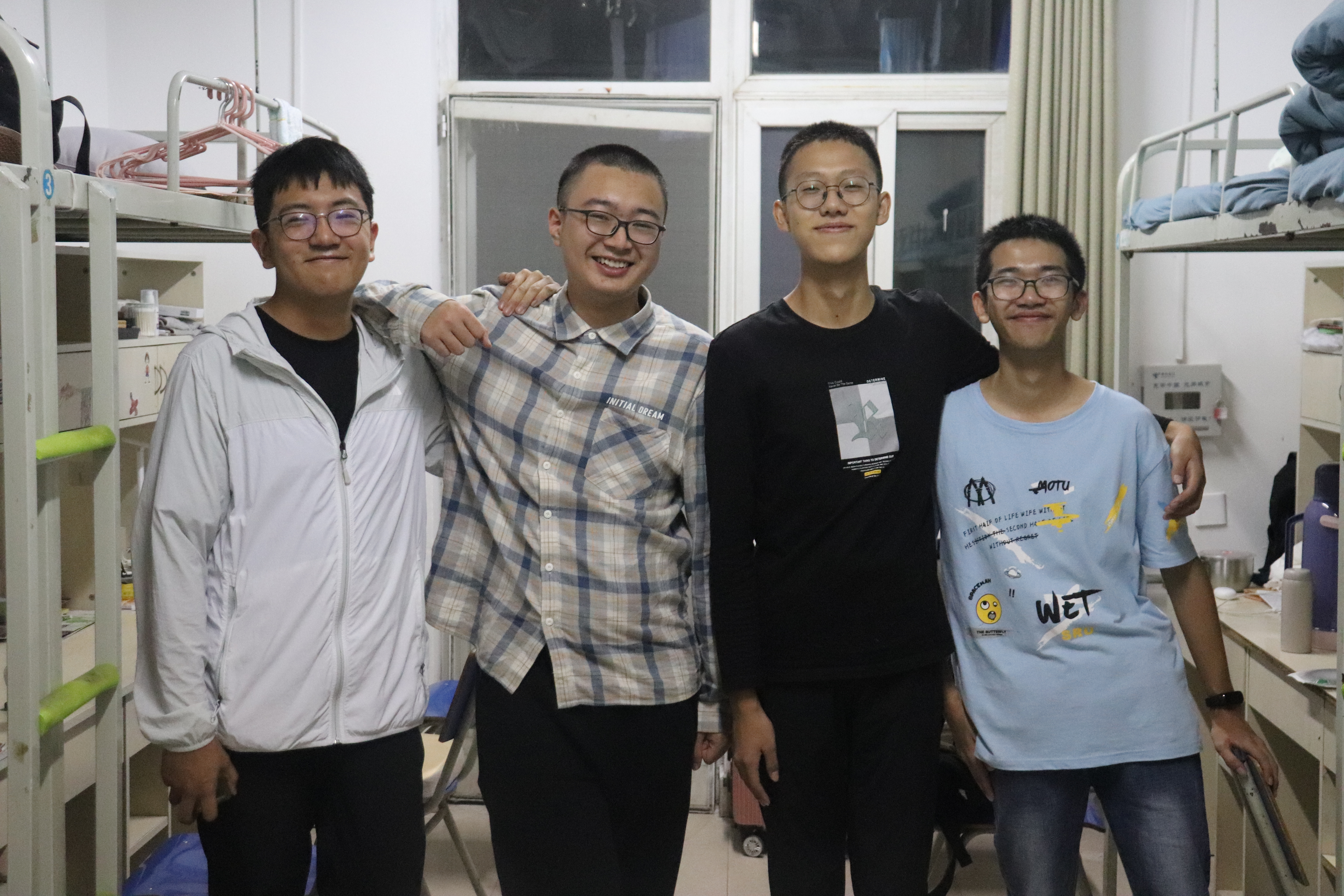 dbd68946054f4fc8b7b711a5fe0b7983.jpg dbd68946054f4fc8b7b711a5fe0b7983.jpg