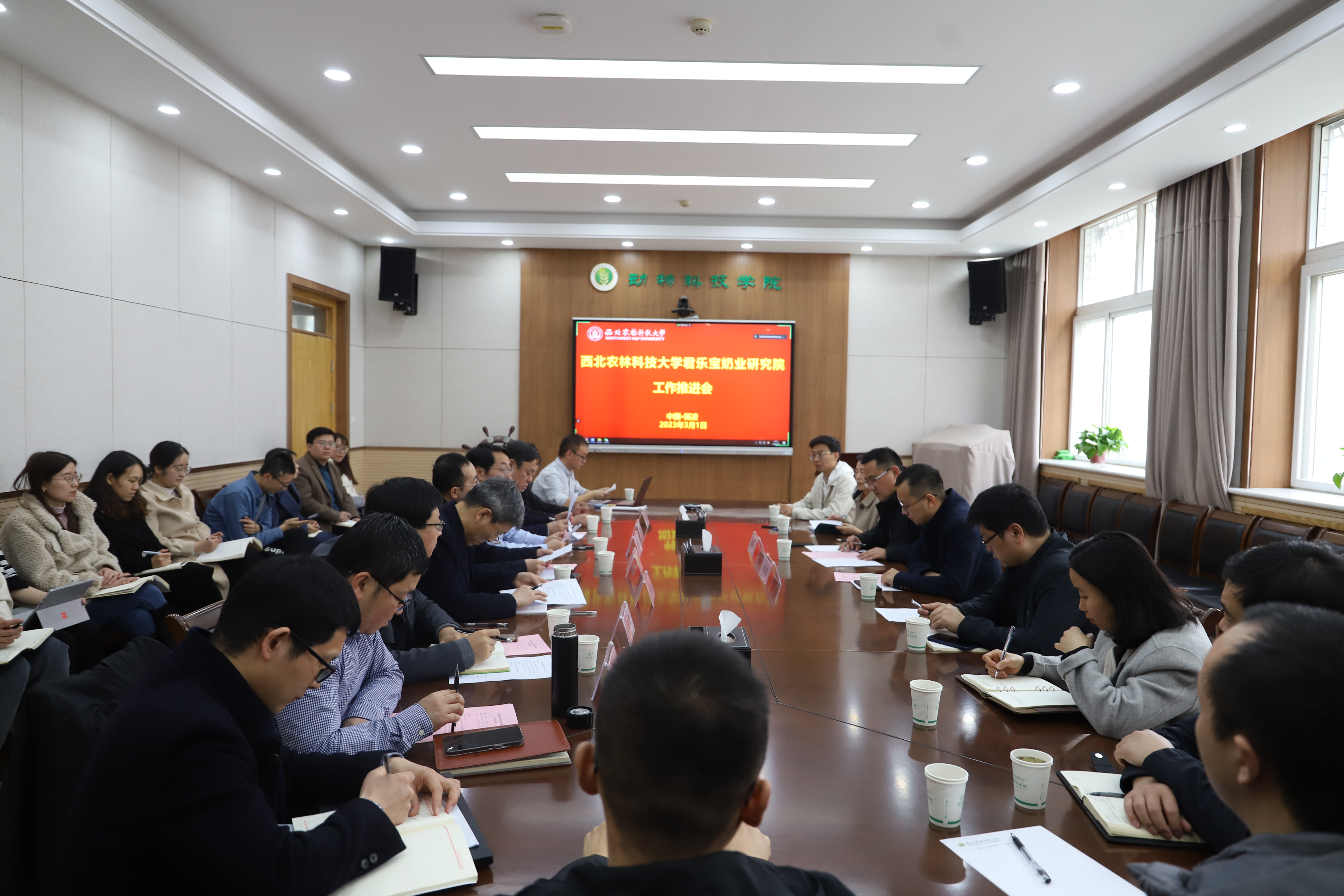 e0a7f726602a42c6bf4201d656146617.jpg e0a7f726602a42c6bf4201d656146617.jpg